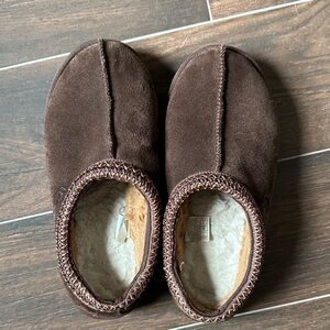 Women’s Brown Suede Slip-On Comfort Slippers